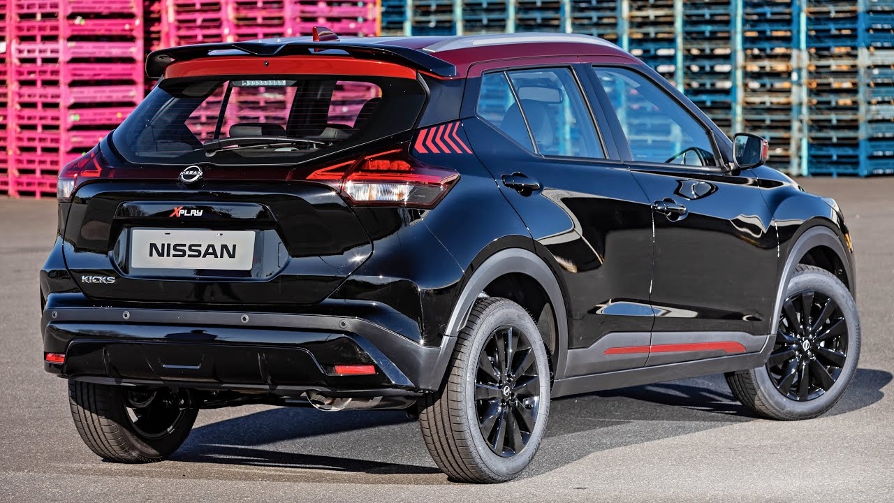 New 2024 Nissan Kicks XPlay FIRST LOOK Driving Exterior Interior 